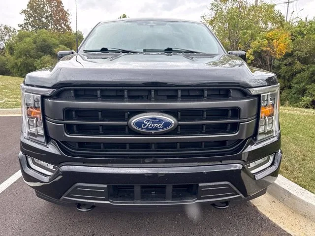 Used 2023 Black Metallic Ford Lariat image 2