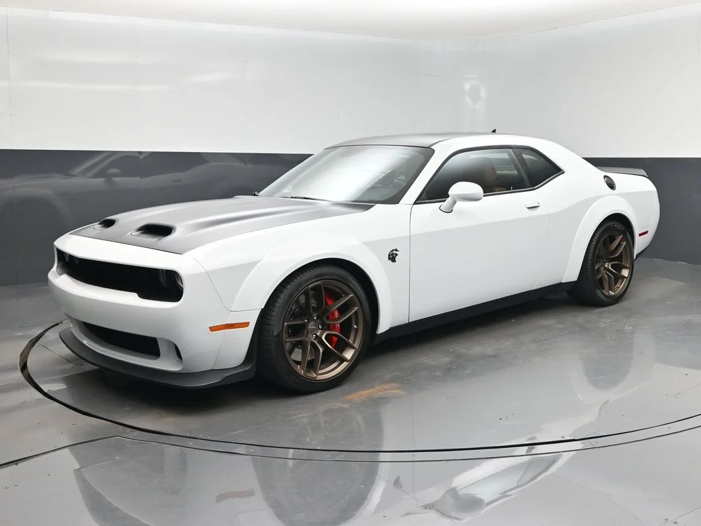 Used 2023 White Dodge SRT Hellcat Widebody image 22