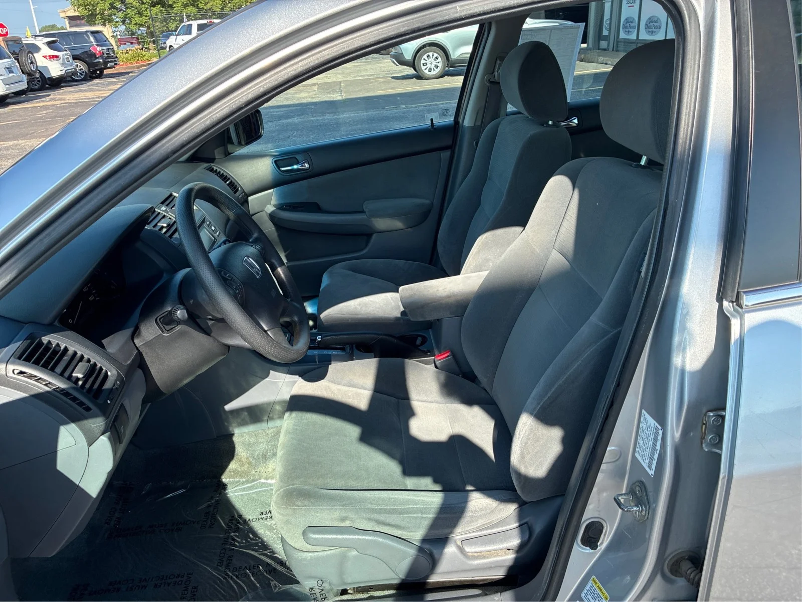 Used 2007 Silver Honda LX SE image 9