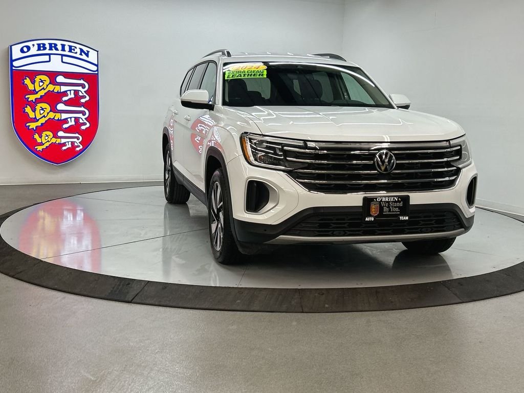 2024 Volkswagen Atlas SE w/Tech