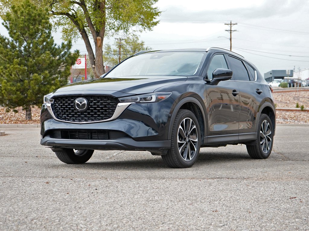 2023 Mazda CX-5 S Premium package Auto AWD's photo