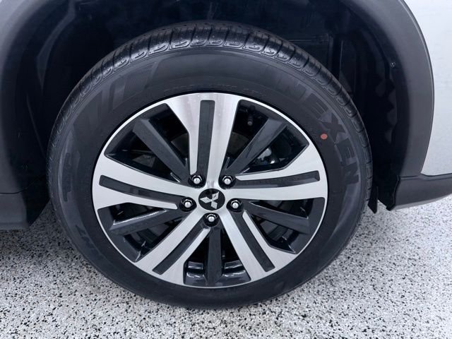 2025 Mitsubishi Outlander Sport SE - Photo 15