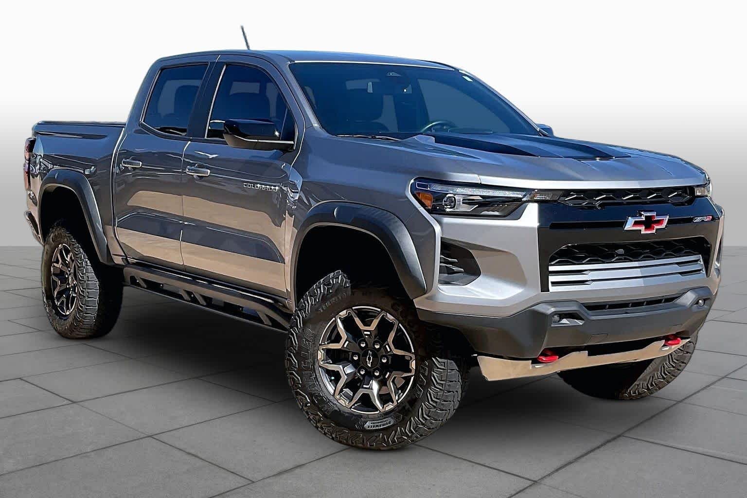 Used 2023 STERLING GRAY METALLIC Chevrolet 4WD ZR2 image 4