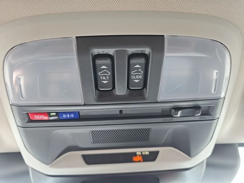 Used 2024 White Subaru Limited image 19