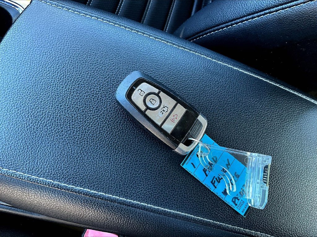 Used 2018 White Ford SE image 39