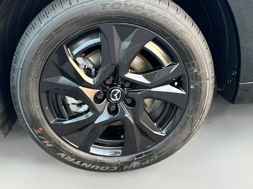 New 2026 Machine Gray Metallic Mazda 2.5 S Premium Plus AWD image 32