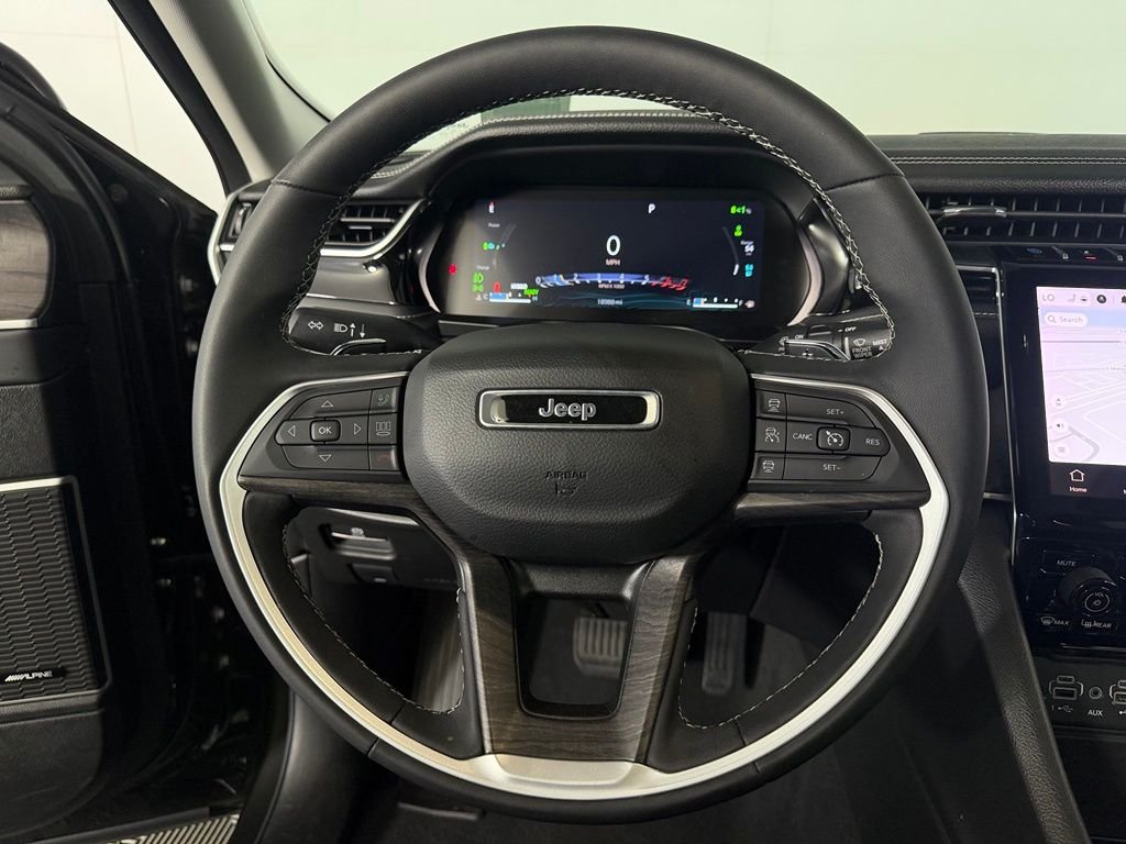 Used 2024 Pearlcoat Jeep Anniversary Edition 4xe image 14
