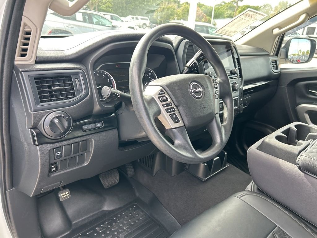 Used 2023 White Nissan SV image 22
