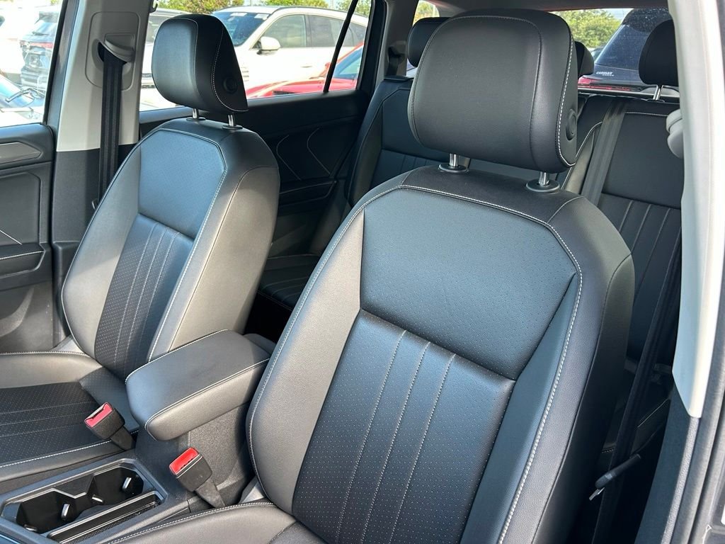 Used 2024 Gray Volkswagen 2.0T SE image 22