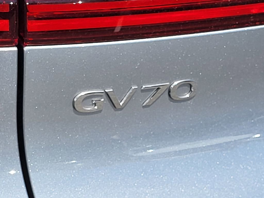 New 2026 Silver Genesis 2.5T SELECT image 6