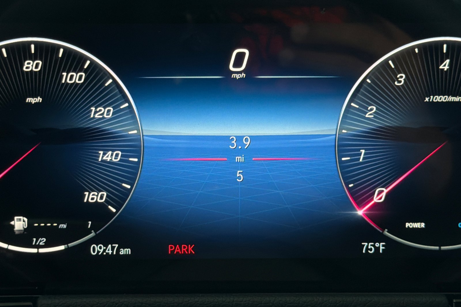 New 2026 Polar White Mercedes-Benz GLA 250 image 32
