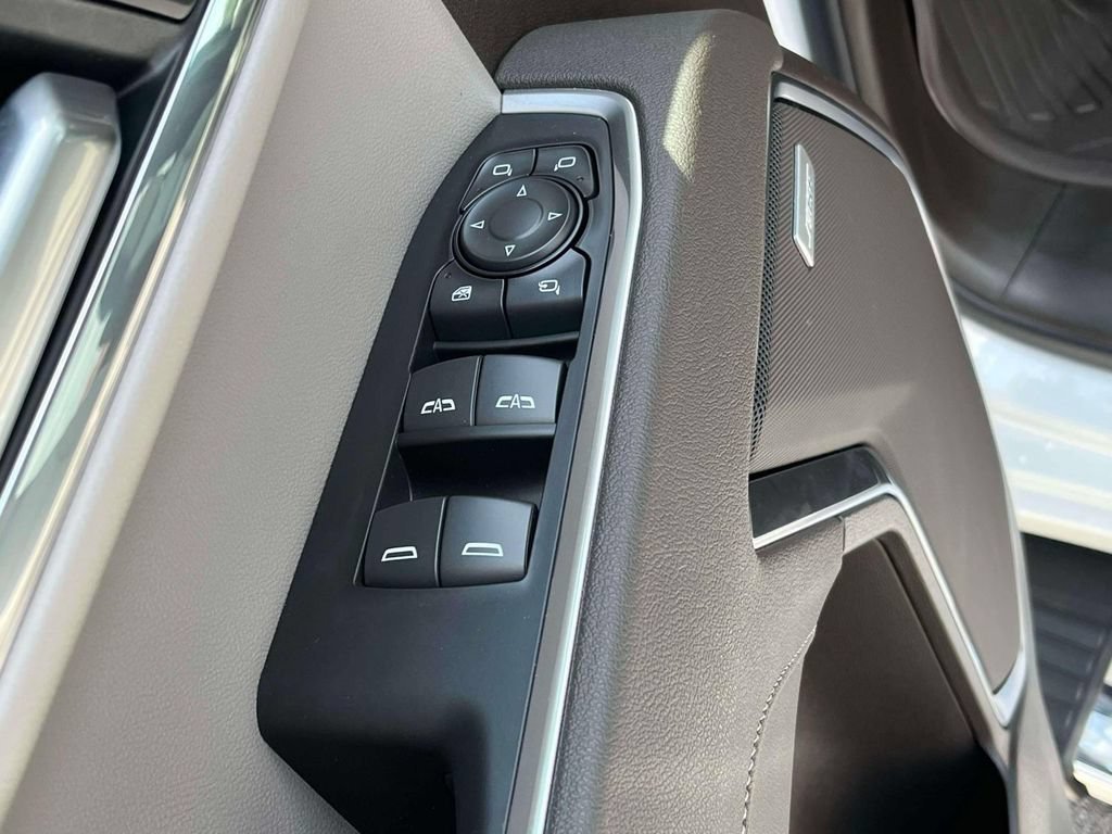 2026 GMC Sierra 1500 SLT - Photo 19