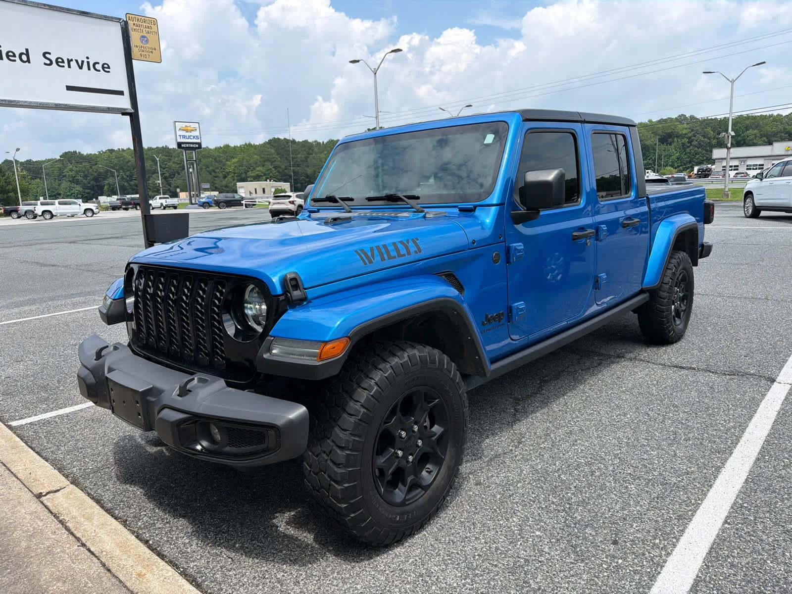 2023 Jeep Gladiator Willys