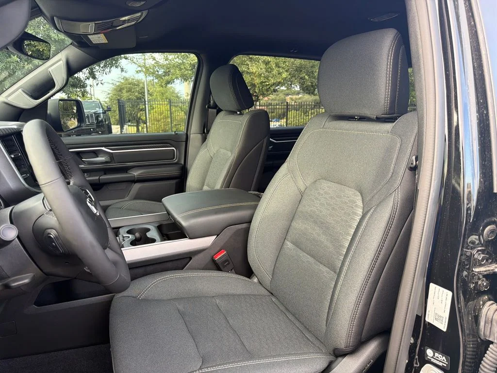 2025 RAM 1500 Big Horn/Lone Star - Photo 20