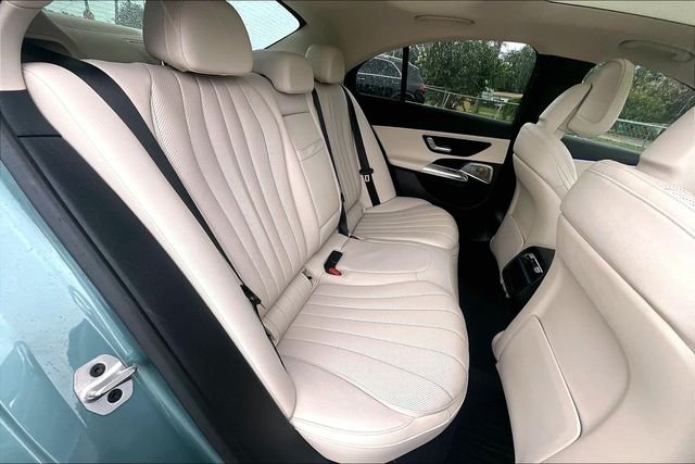 2026 Mercedes-Benz E-Class E350 - Photo 23