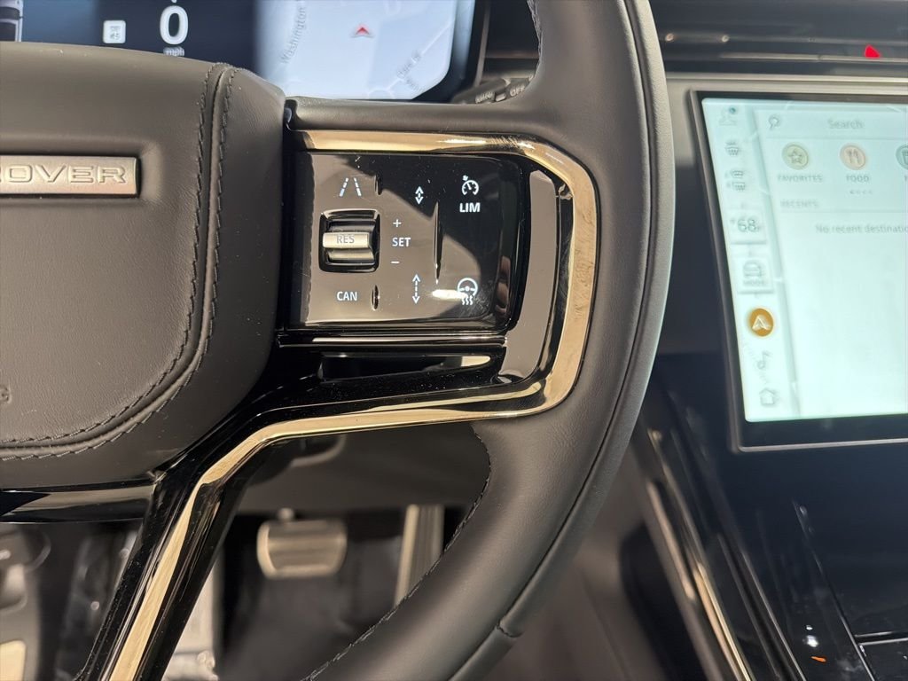 New 2026 Charente Grey Land Rover Dynamic SE image 13