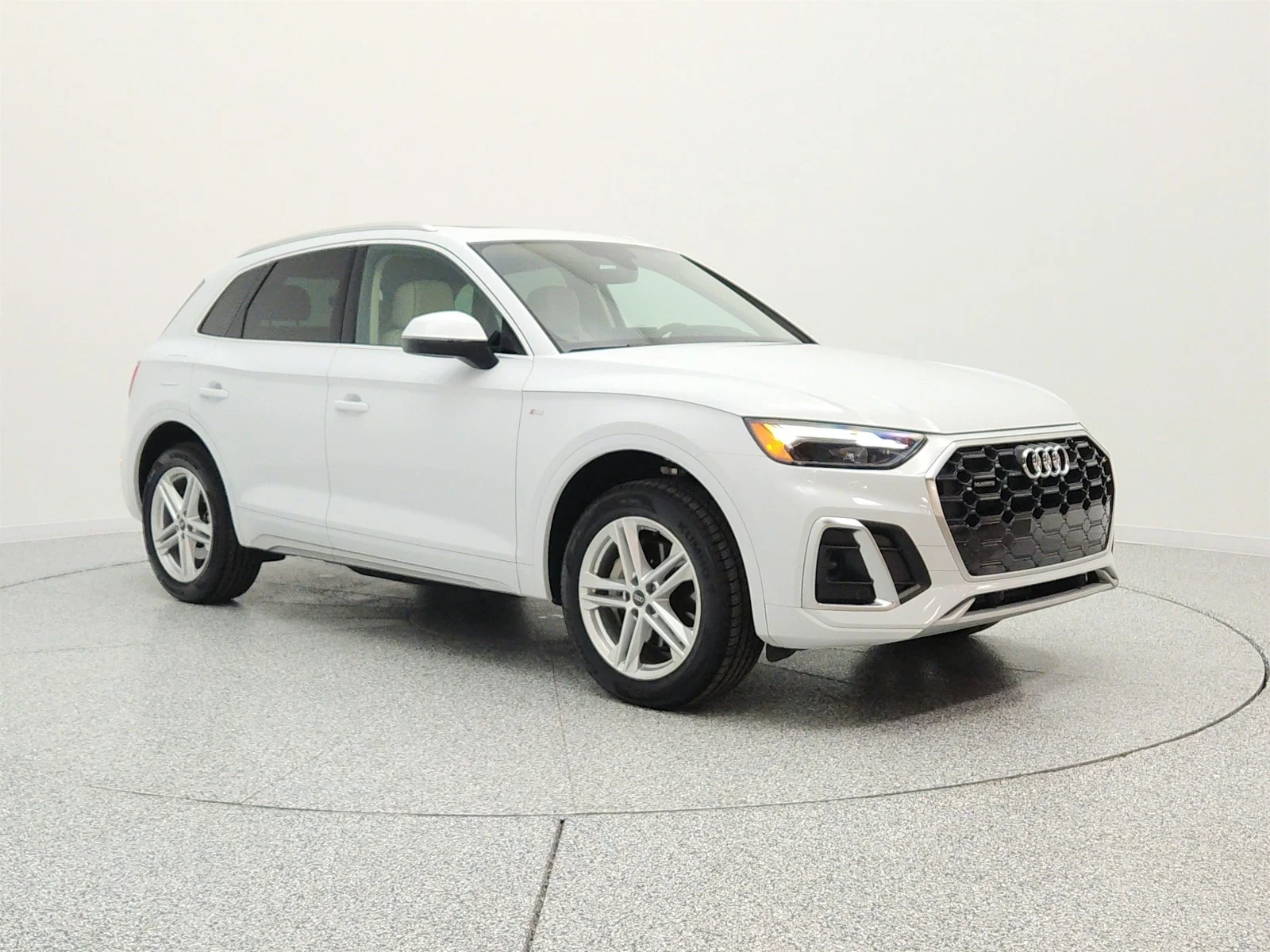 Used 2024 Glacier White Metallic Audi S line Premium 55 TFSI e quattro image 3