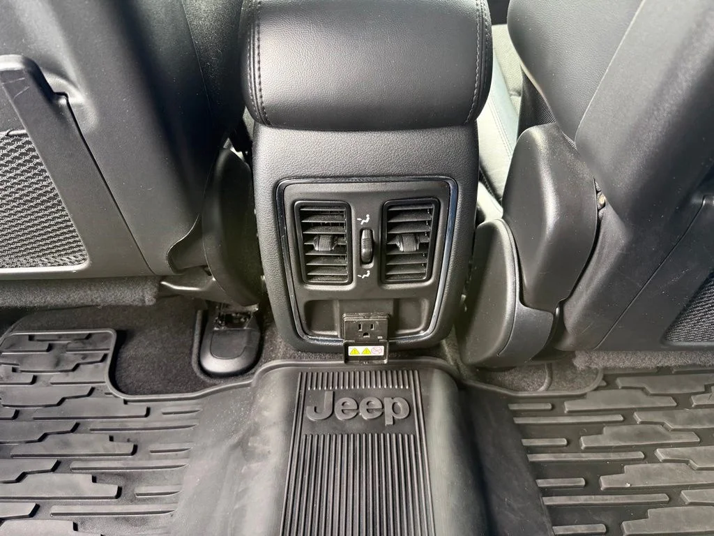 Used 2022 Diamond Black Jeep Laredo X image 26