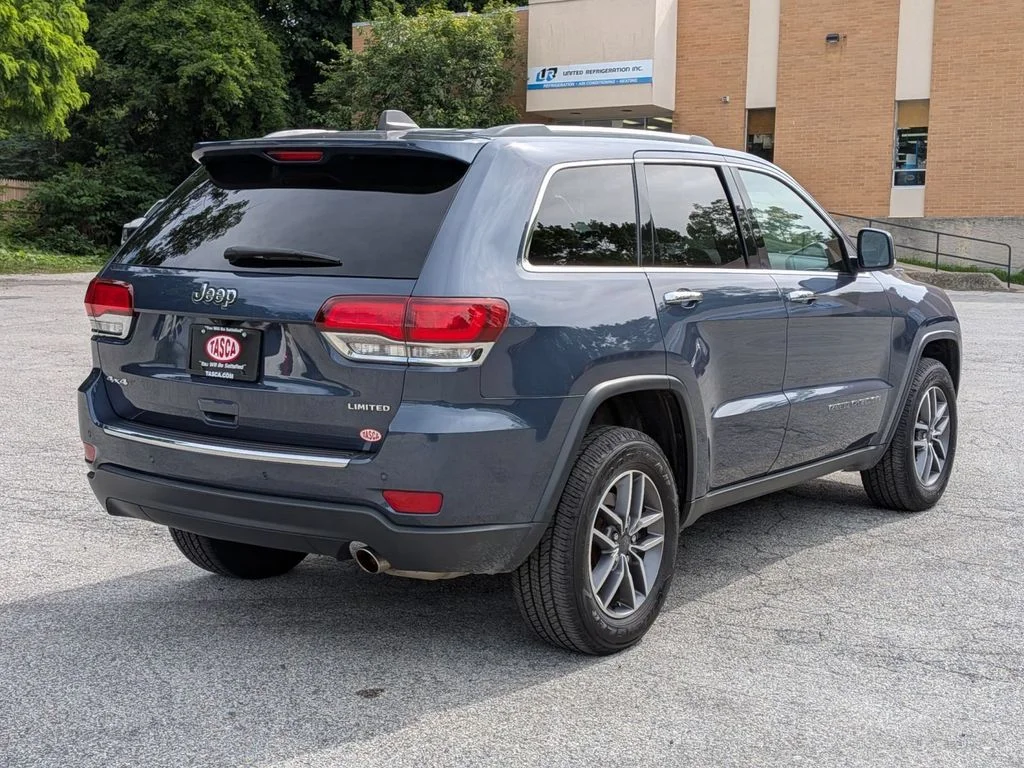 Used 2021 Blue Jeep Limited image 3