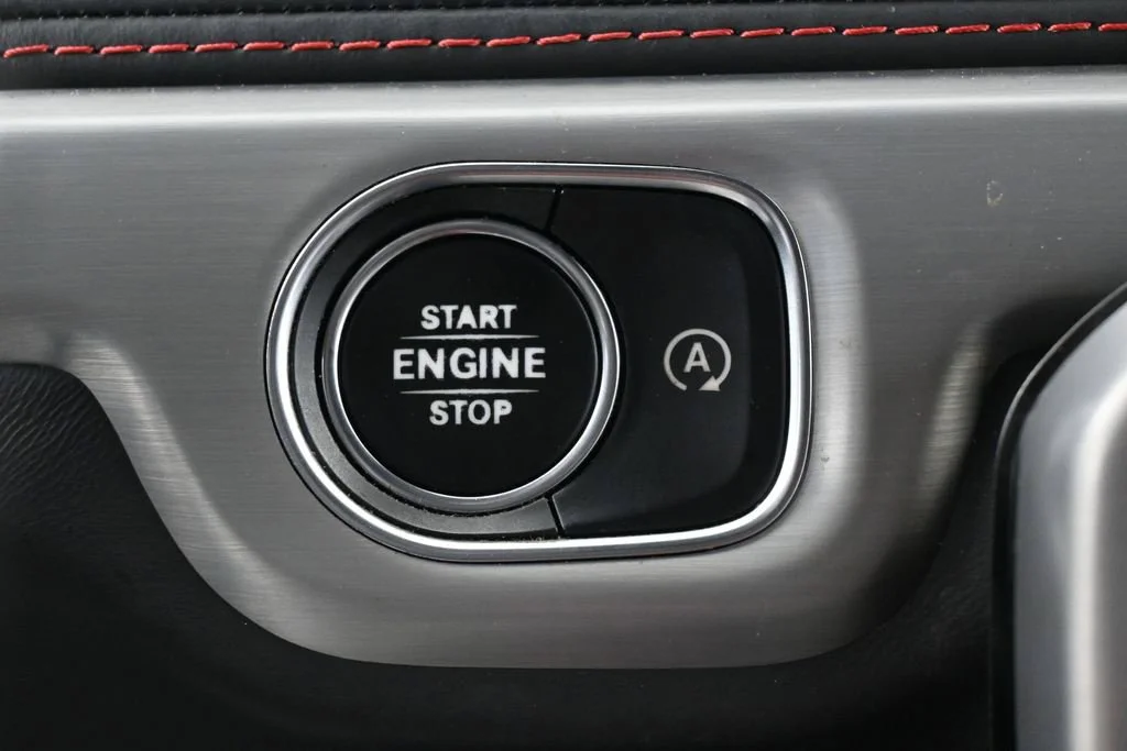 Used 2021 Gray Mercedes-Benz G 550 image 34