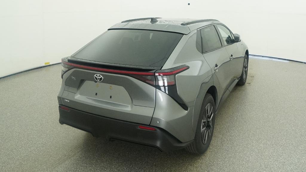 New 2026 Heavy Metal Toyota XLE image 22