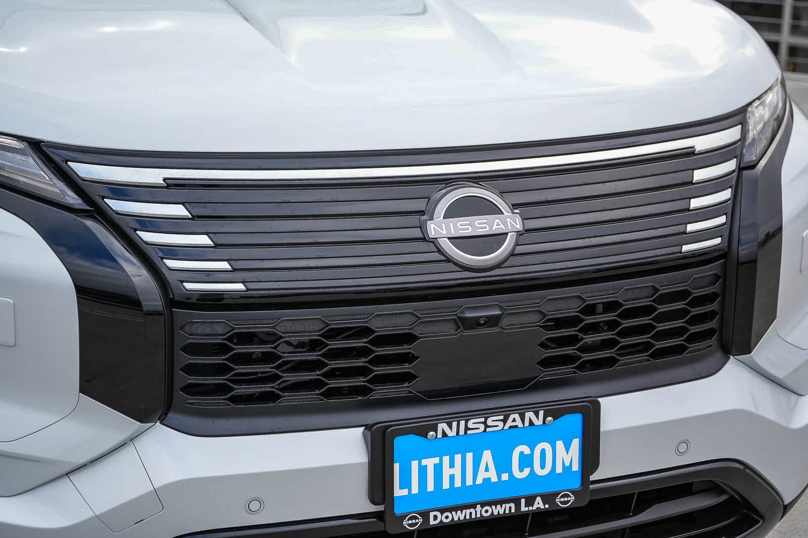 New 2026 Alpine Frost Nissan SL image 5