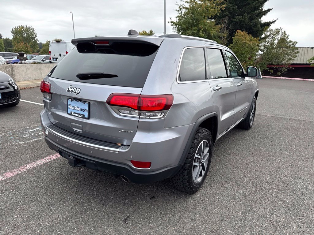 Used 2021 Billet Silver Metallic Clearcoat Jeep Limited image 10