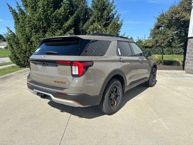 New 2027 Gray Ford Tremor image 4