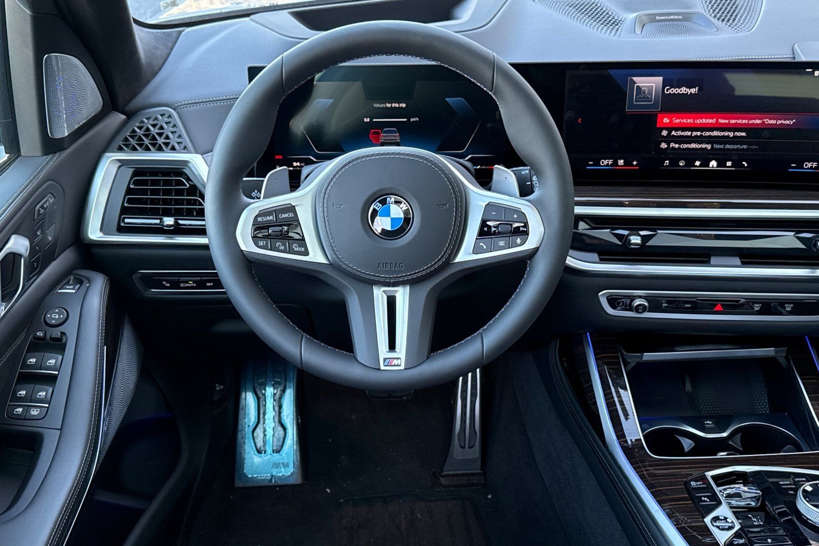 2026 BMW X7 M60i - Photo 11