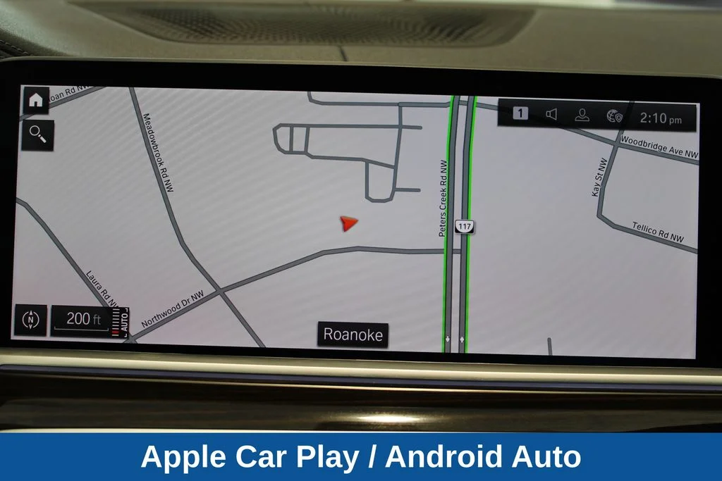 Used 2023 Gray BMW xDrive40i image 15