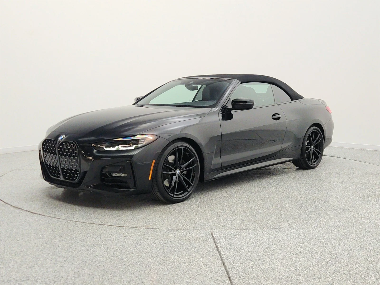 2022 BMW 4 Series 430i Convertible's photo