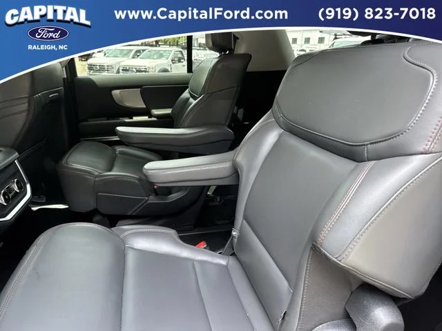 Used 2025 White Ford Active image 18