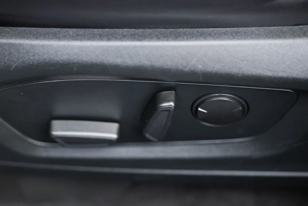 Used 2020 Magnetic Metallic Ford XLT image 21