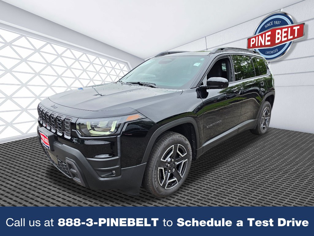 New 2026 Diamond Black Crystal Pearl-Coat Exterior Paint Jeep Laredo image 1