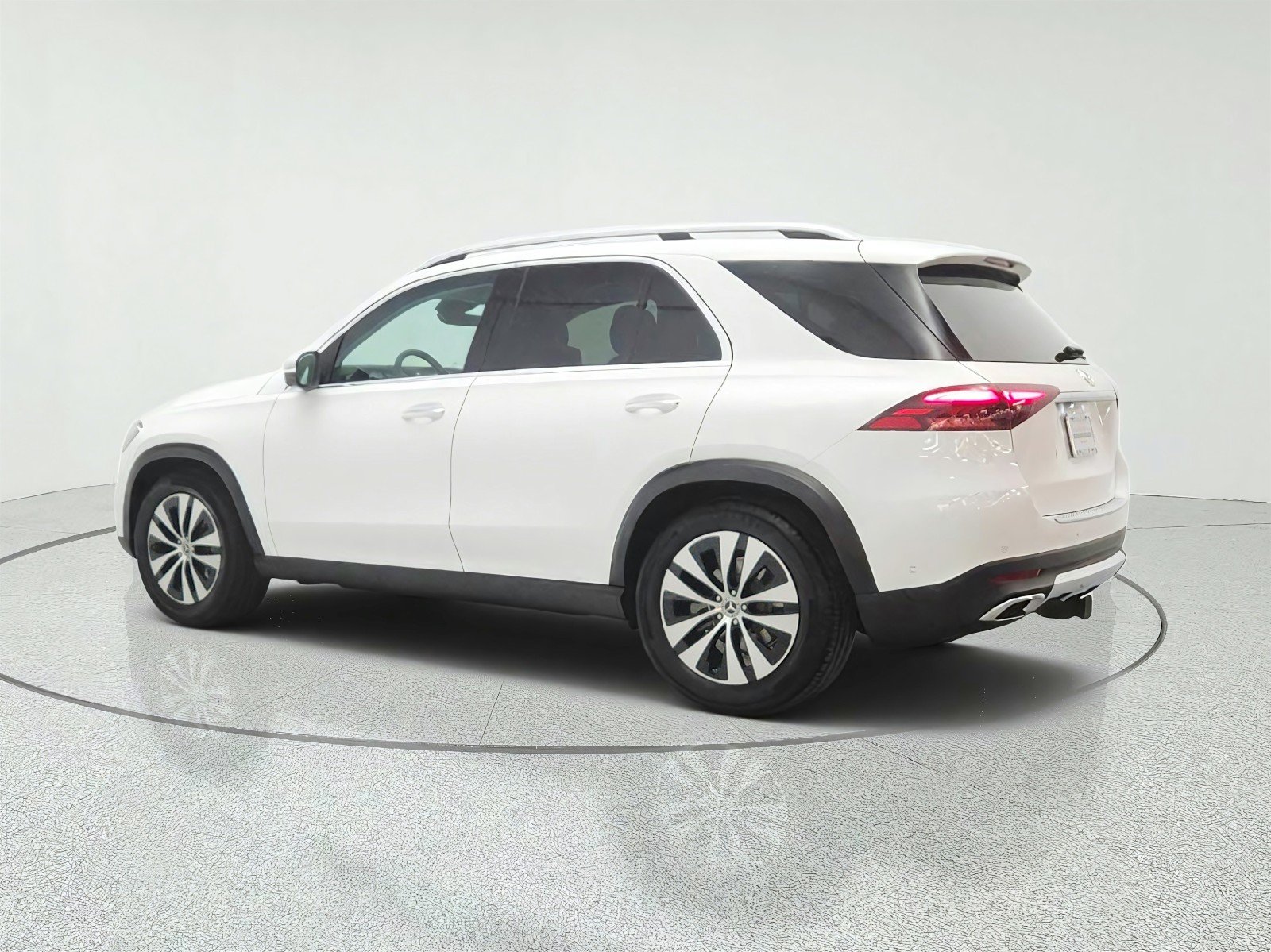 Certified Used 2026 Polar White Mercedes-Benz GLE 350 SUV image 7