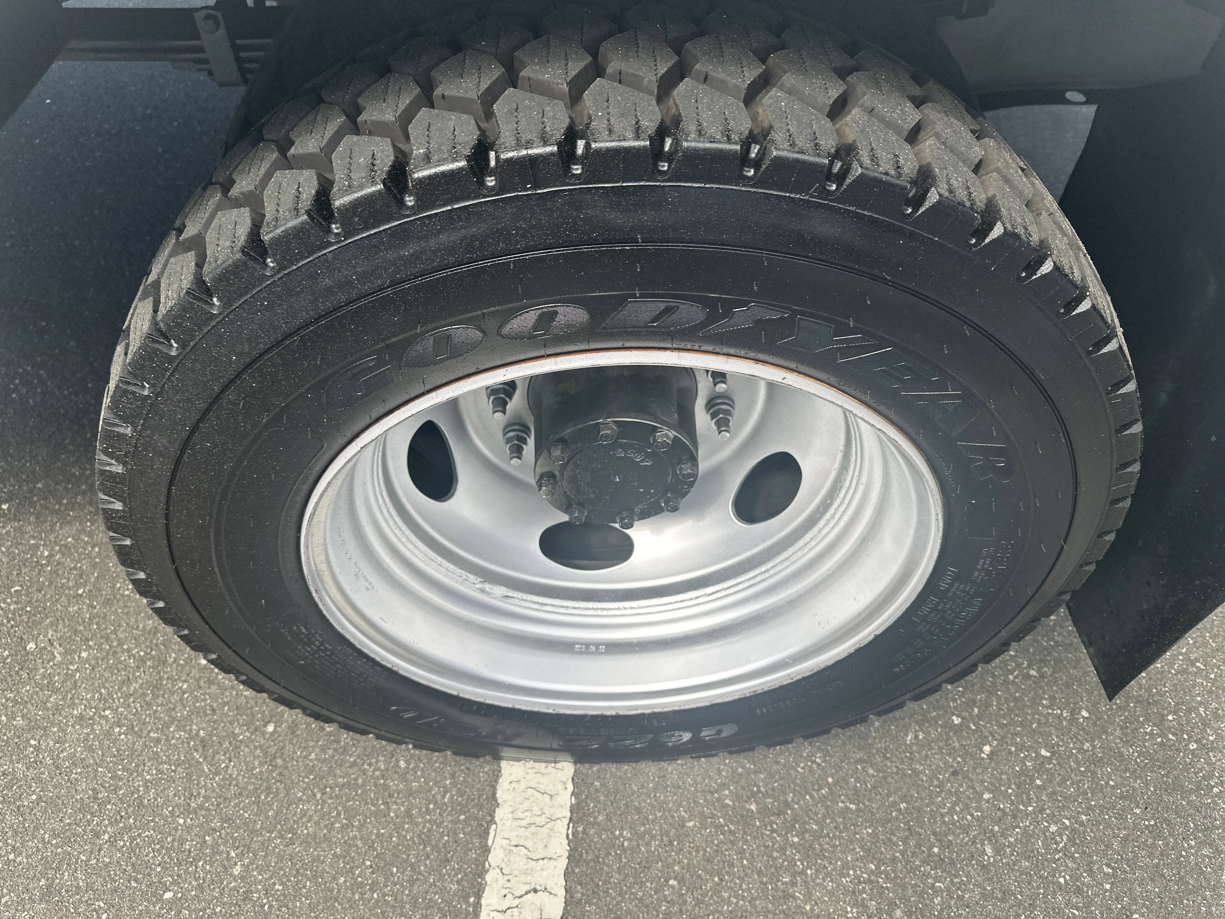 Used 2014  Ford  image 32
