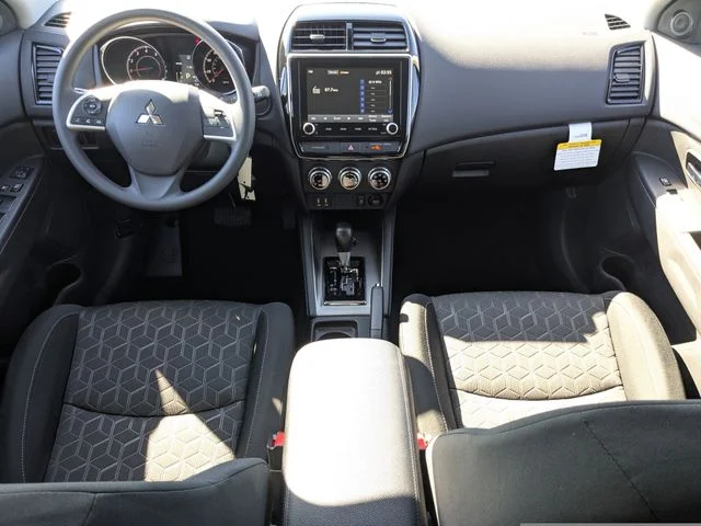 New 2026 White Mitsubishi ES image 14