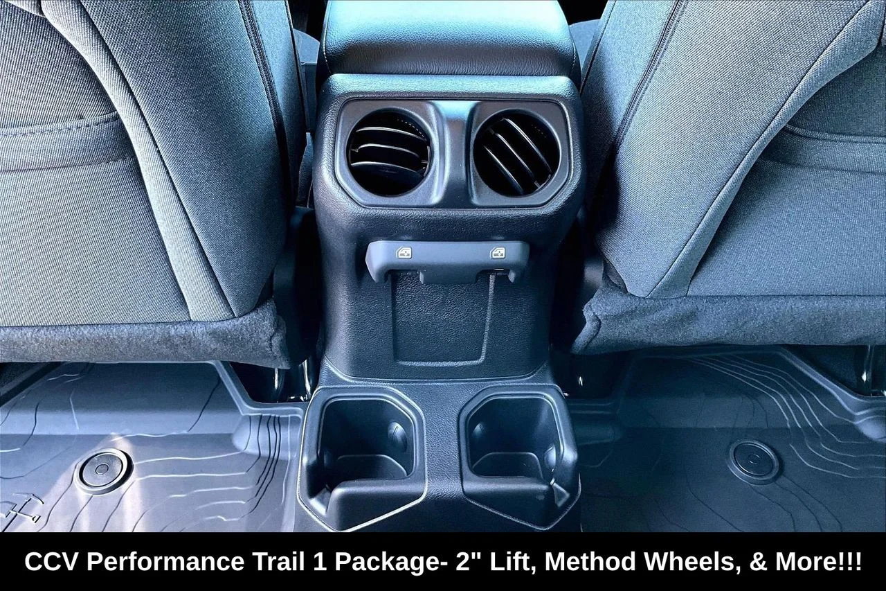 New 2026 Anvil Clearcoat Jeep Sport S image 14