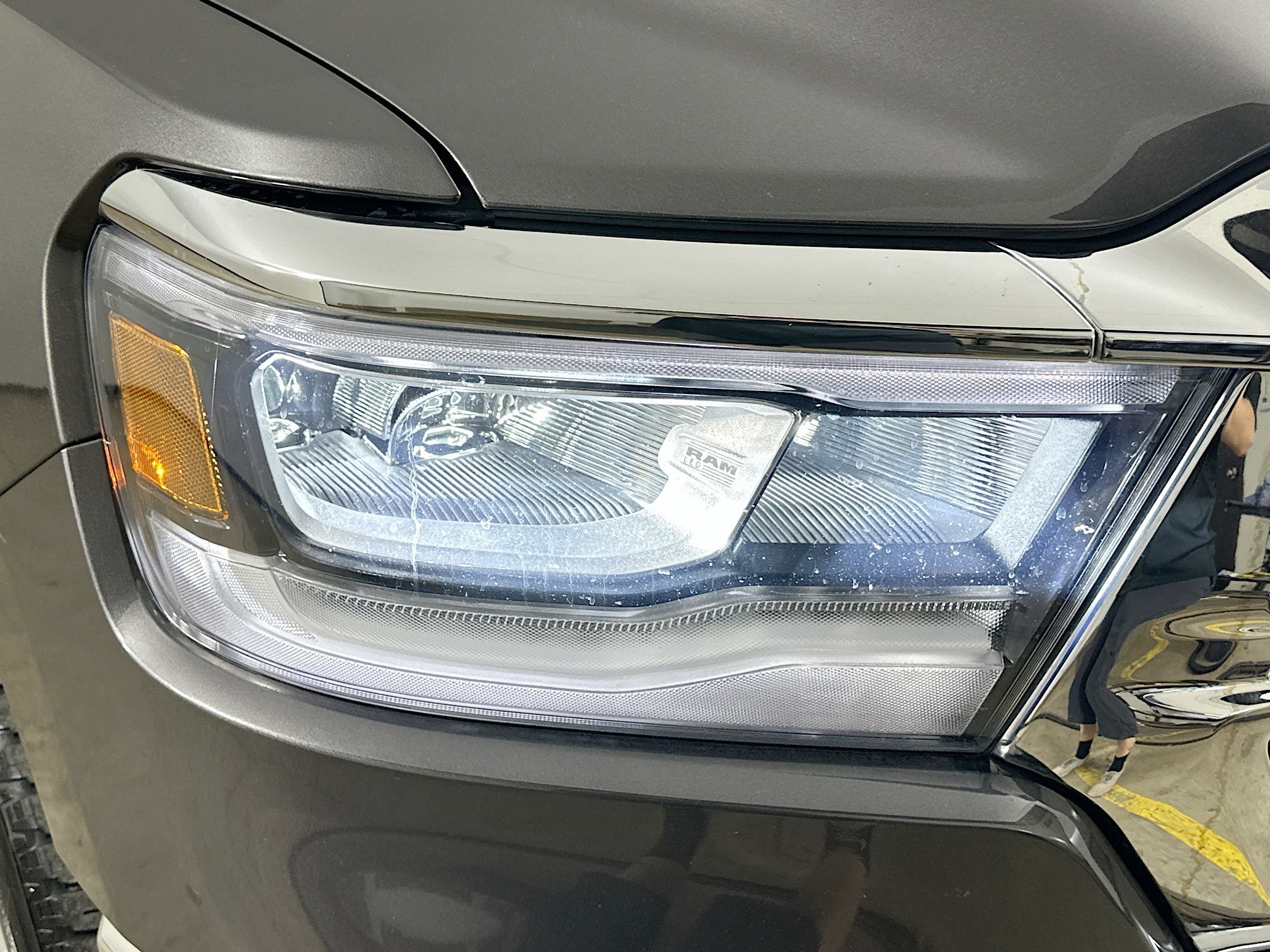 Used 2023 Granite Crystal Metallic Clearcoat Ram Laramie image 39