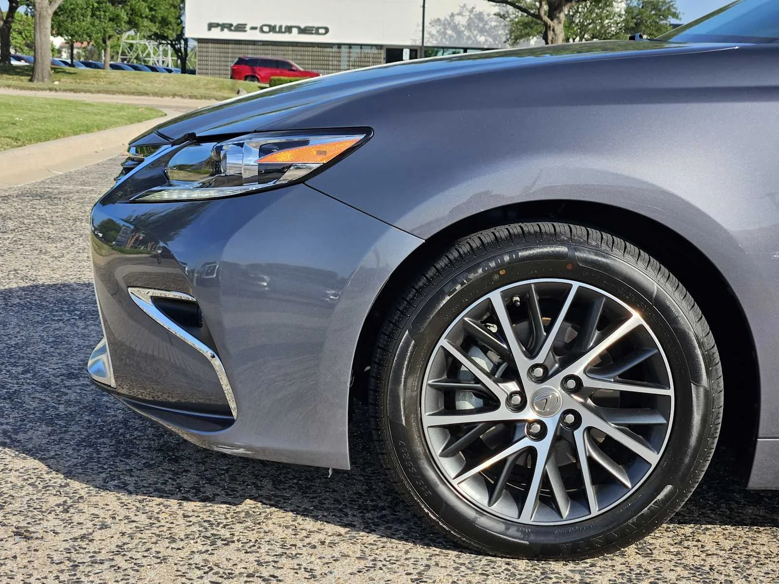 Used 2017 Nebula Gray Pearl Lexus  image 5
