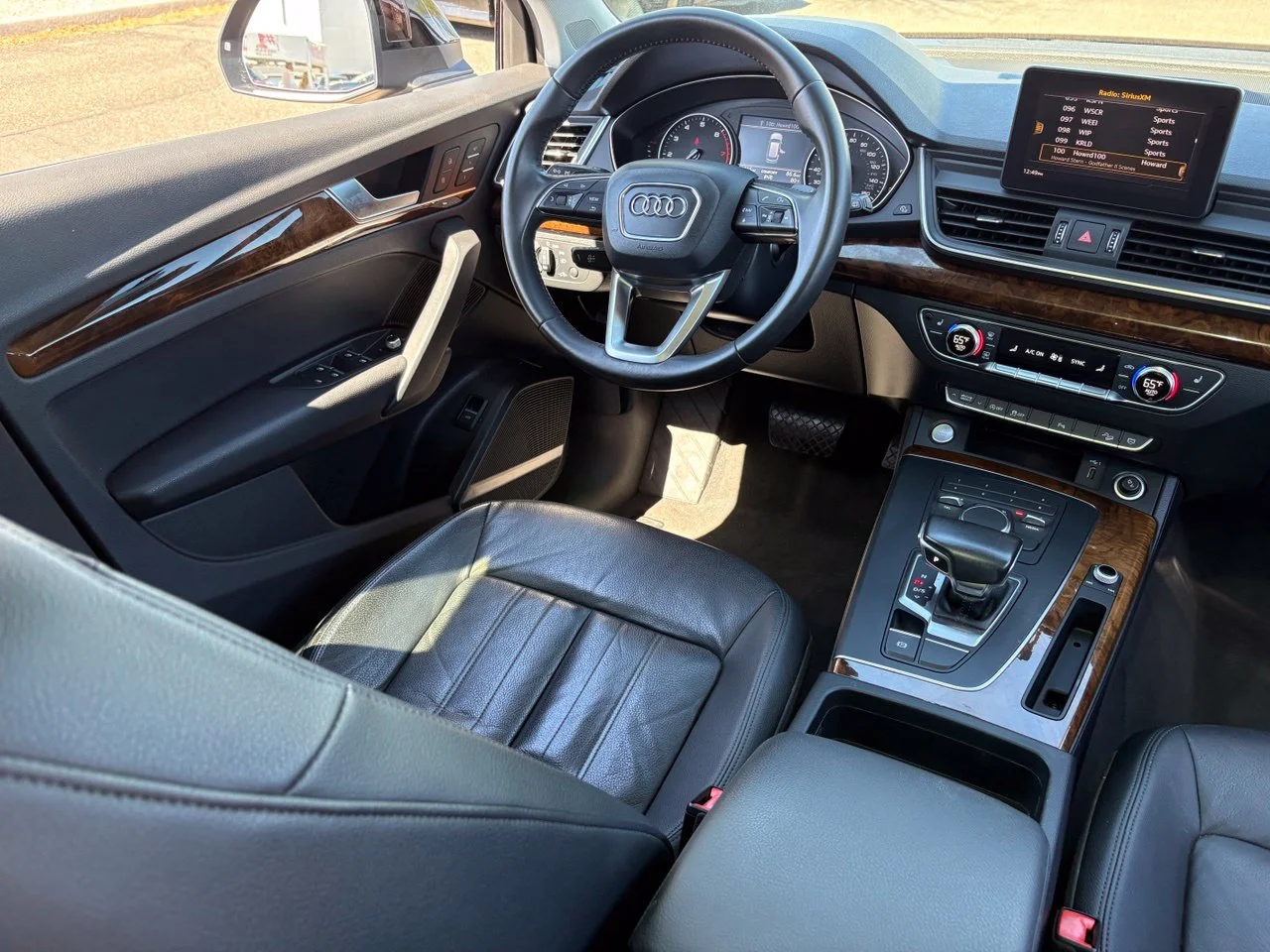 Used 2018 Black Metallic Audi 2.0T Premium Plus image 16
