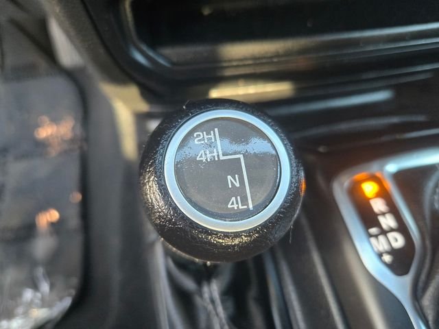 Used 2020 Black Jeep Overland image 16