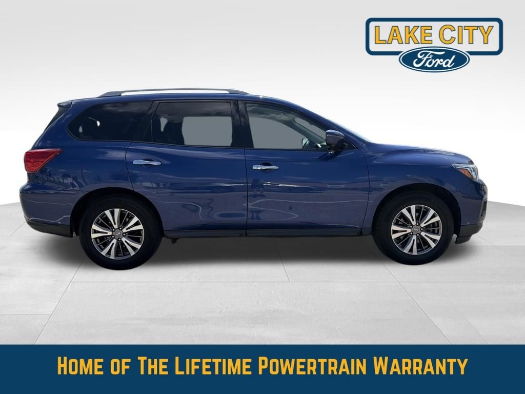 Used 2019 Blue Nissan SL image 7