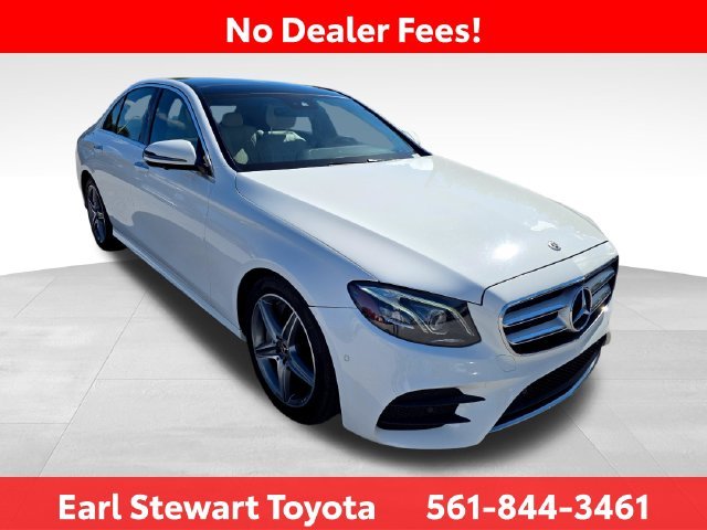 Used 2019  Mercedes-Benz E 300 image 2