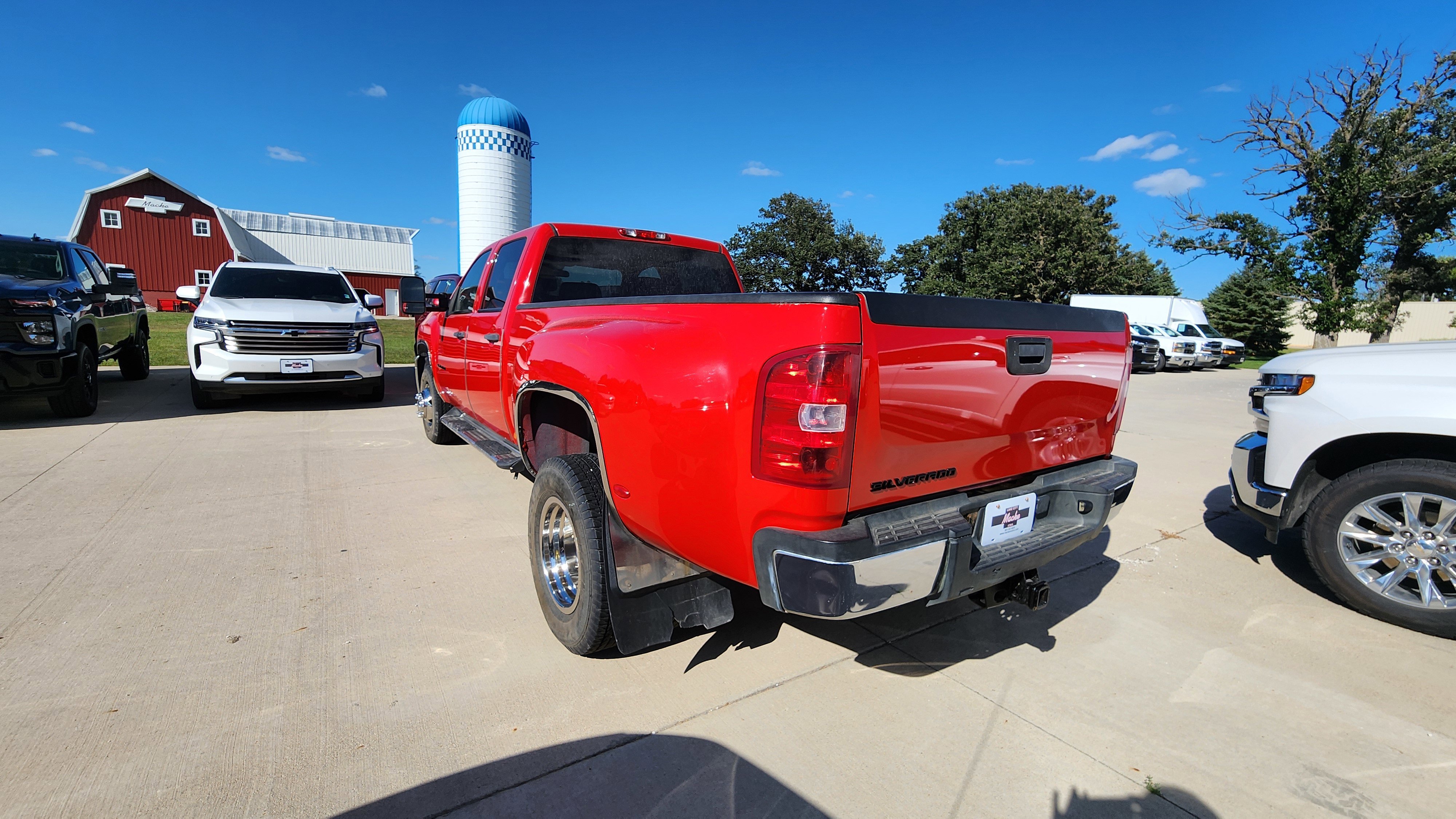 2011 Chevrolet Silverado 3500HD Work Truck - Photo 8
