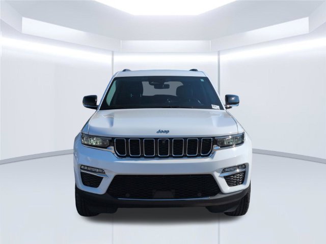 Used 2023 White Jeep Limited image 9