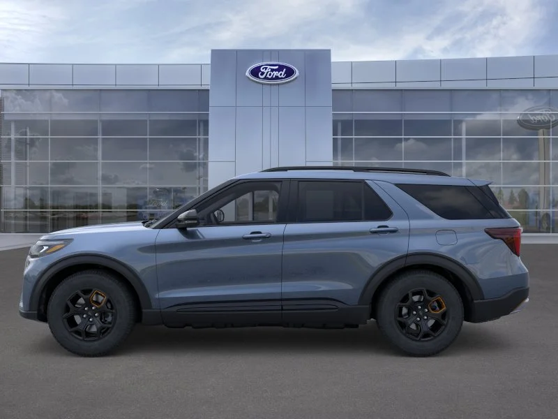 New 2026 Vapor Blue Metallic Ford Tremor® image 26