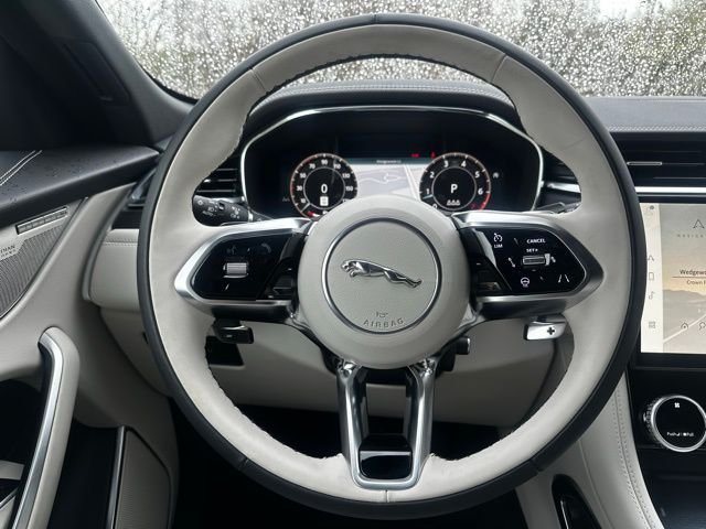 2026 Jaguar F-Pace R-Dynamic S - Photo 24