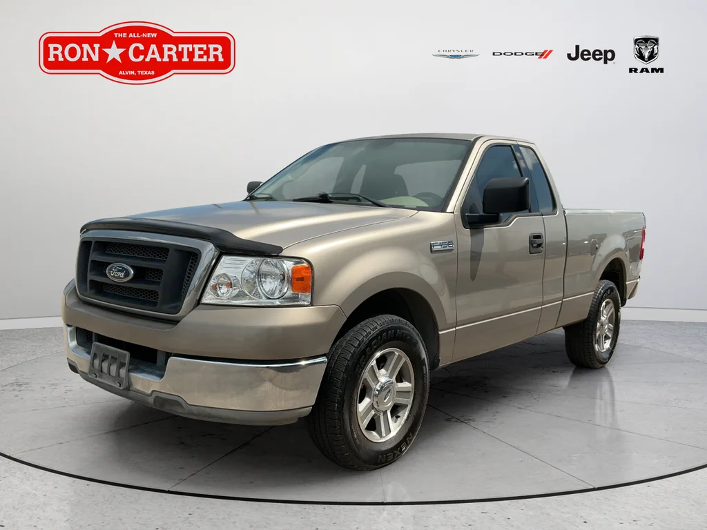Used 2004 Beige Ford XL image 3