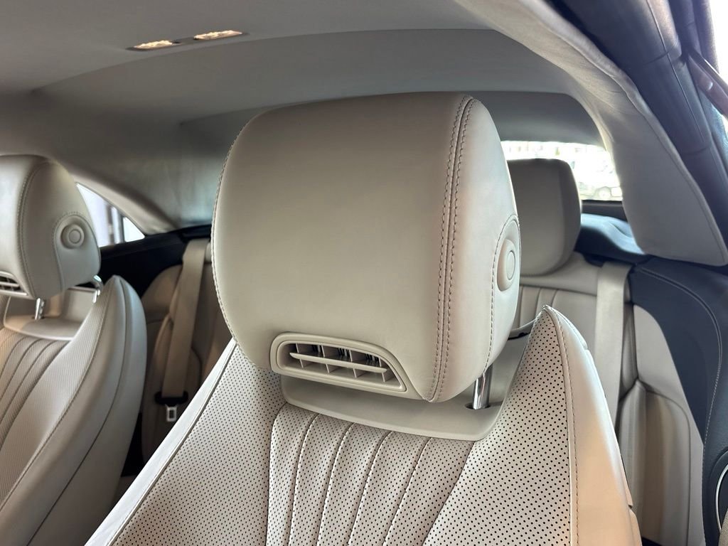 Used 2022 White Mercedes-Benz E 450 image 24